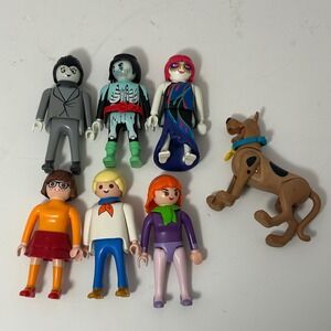 Playmobil Scooby-Doo Mystery Inc Figure Lot Fred Daphne Velma Scooby Villains